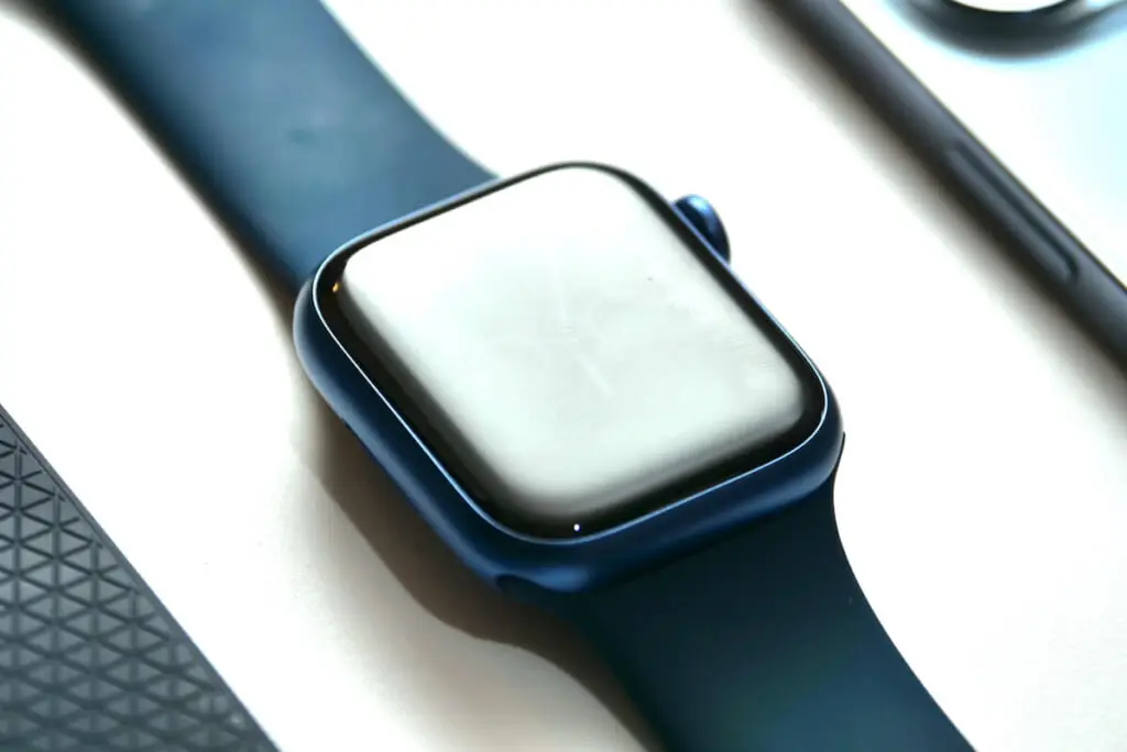 Apple Watch 7ブルーアルミニウムレビュー！44mmモデルからの買い替えも違和感のない41mmモデル | たいしょんブログ
