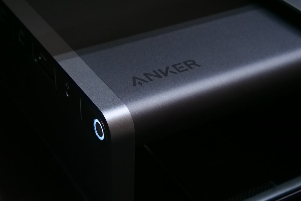 Anker 675