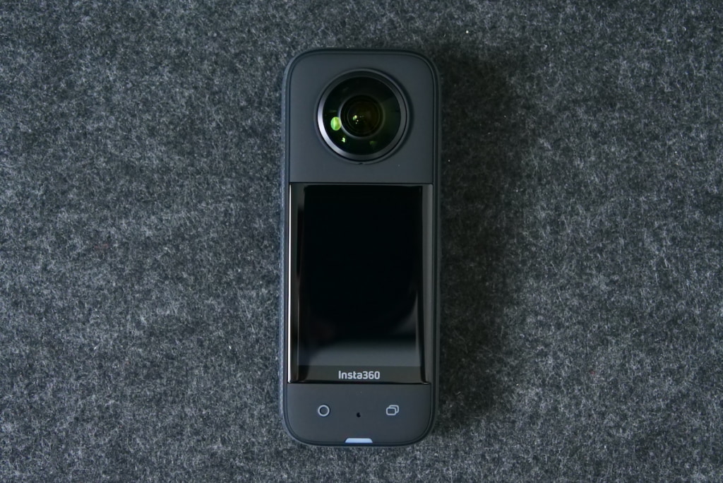 Insta360 X3