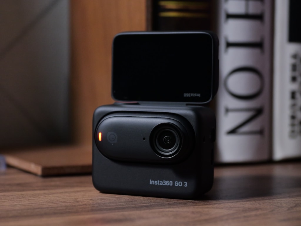 Insta360 GO 3のミッドナイトブラック